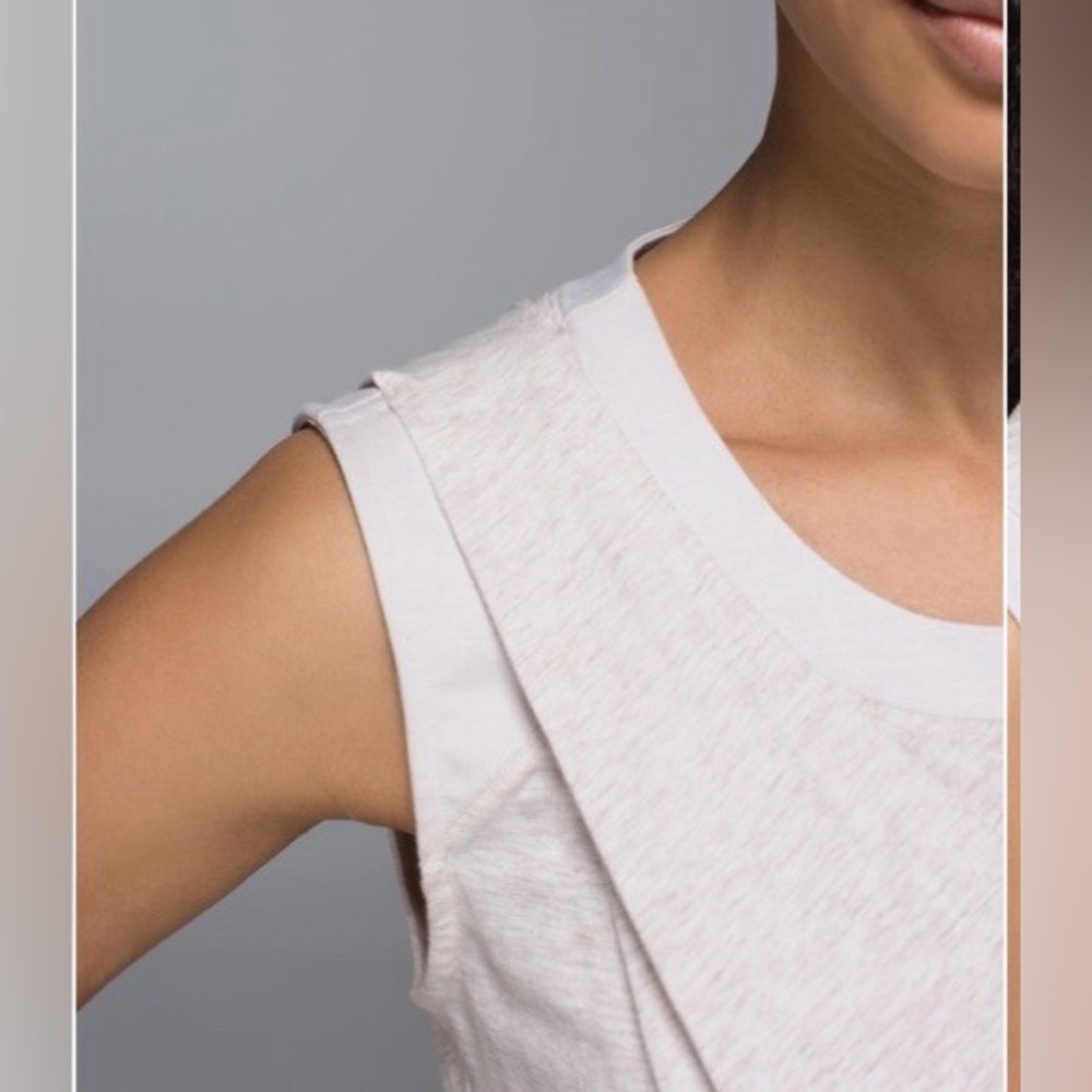 Lululemon To Class Tee - Heathered Dune / Dune - Picture 6 of 15